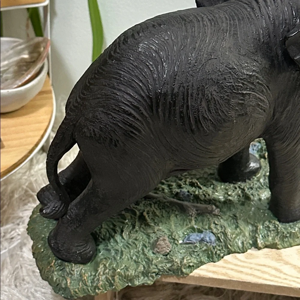 Lenox Spirit Of The Savanna Elephant Rumble Trunk Up Elephant Resin Figure Decor